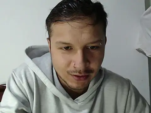 Snapshot of andy_loverxx chatting on 12-16-25, 10:59 andy loverxx online show from 12-16-25, 10:59