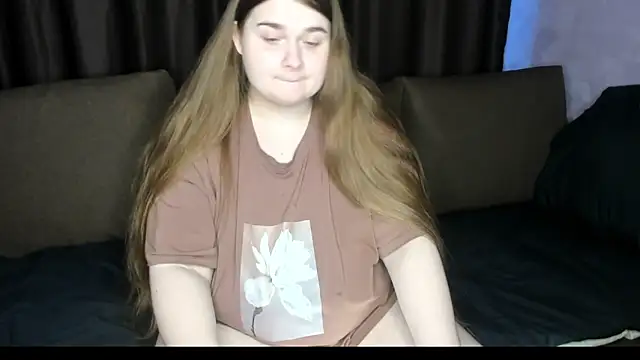 Snapshot of Aushpana chatting on 10-29-25, 10:17 Aushpana online show from 10-29-25, 10:17