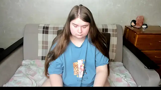 Snapshot of Aushpana chatting on 12-16-25, 09:58 Aushpana online show from 12-16-25, 09:58