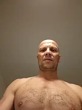 Snapshot of wedge75 chatting on 06-11-26, 05:00 wedge75 online show from 06-11-26, 05:00