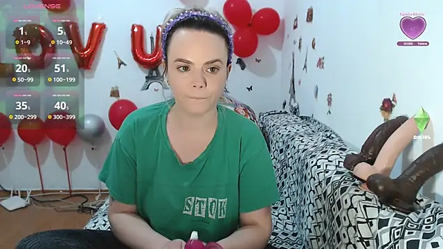 hotmilf4uxxx online show from 03-18-26, 10:07