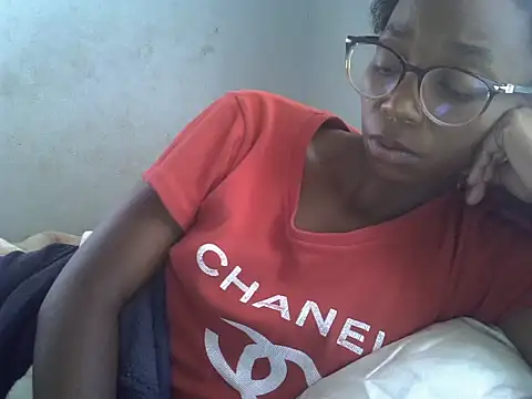 ElianeHot online show from 04-04-26, 04:33