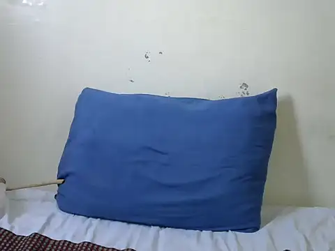 Rasta tattooed online show from 03-02-26, 08:54