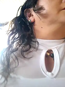 Vivianmature online show from 03-28-26, 06:29