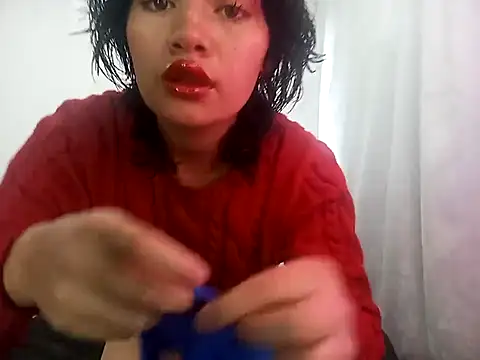 Snapshot of lyzamy_liz chatting on 02-18-25, 09:09 lyzamy liz online show from 02-18-25, 09:09