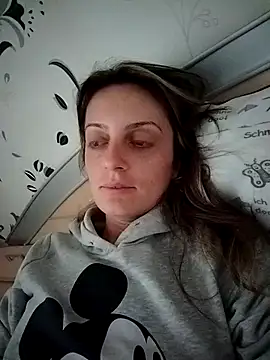 SophyGirl online show from 10-22-25, 01:00