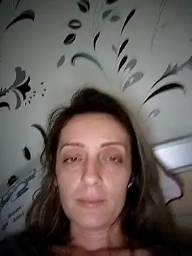 SophyGirl online show from 12-18-25, 01:39