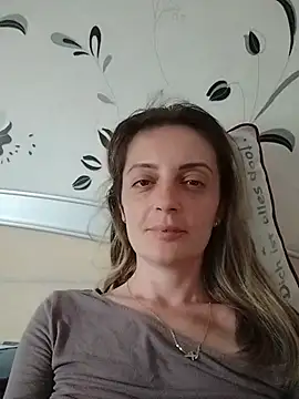 SophyGirl online show from 05-20-26, 01:28