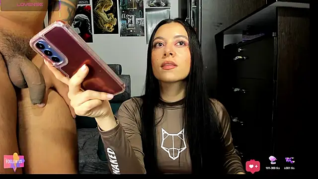 Snapshot of ethan_chloeee chatting on 03-01-26, 04:03 ethan chloeee online show from 03-01-26, 04:03