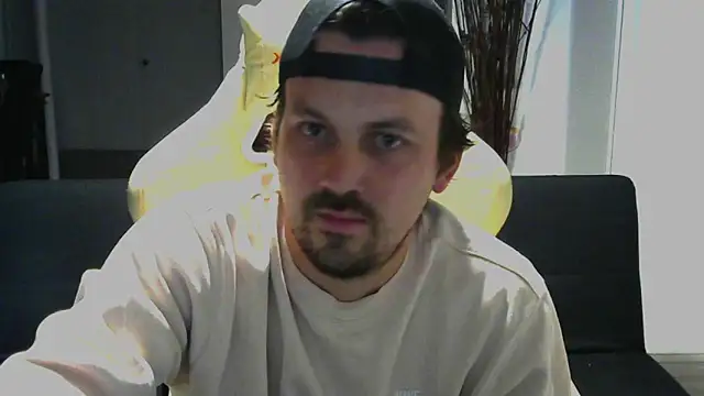 Snapshot of Tremblay_Simard chatting on 11-24-25, 08:52 Tremblay Simard online show from 11-24-25, 08:52