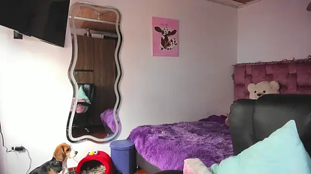 ladyrd1 online show from 02-21-26, 09:05