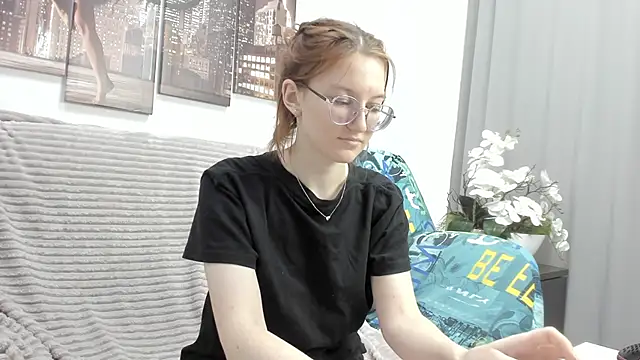 Fiery mary online show from 03-27-26, 06:41