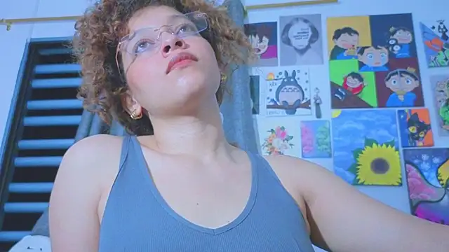 Snapshot of Ada_gales_ chatting on 07-15-26, 02:39 Ada gales online show from 07-15-26, 02:39