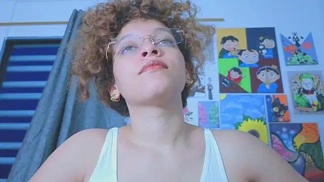 Snapshot of Ada_gales_ chatting on 07-19-26, 11:41 Ada gales online show from 07-19-26, 11:41