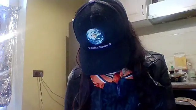AliceTailor online show from 05-05-26, 06:43