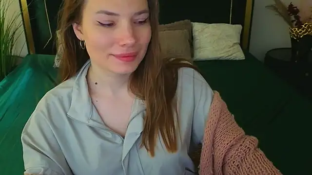 IceDanielles online show from 04-10-26, 01:05