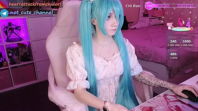 yourcutewaifu online show from 08-01-26, 04:56