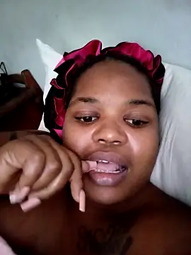 Snapshot of ScorpioNovember10 chatting on 04-16-26, 12:28 ScorpioNovember10 online show from 04-16-26, 12:28