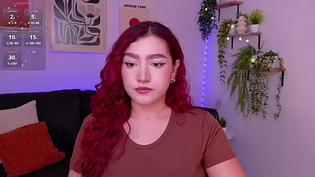 ViolettCastel online show from 04-09-26, 07:41