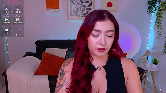 Snapshot of ViolettCastel chatting on 07-02-26, 12:32 ViolettCastel online show from 07-02-26, 12:32