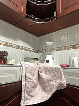 sweetsarabig22cm online show from 04-11-26, 04:39