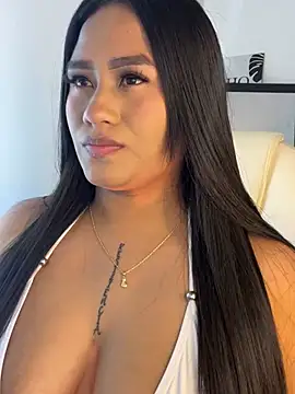 Snapshot of agatha_amberrg chatting on 01-19-25, 11:53 agatha amberrg online show from 01-19-25, 11:53