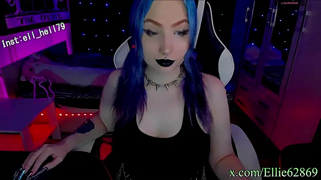 Kitty goth online show from 01-19-25, 06:21