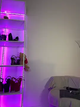 SmilingDutchie online show from 03-21-25, 09:12