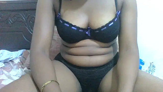 Honeyme24 online show from 07-06-26, 03:14