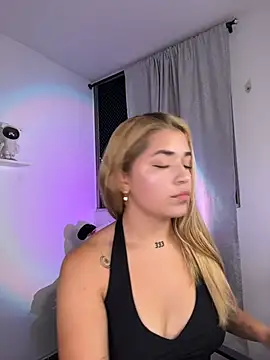 JoselinFlower  online show from 04-14-26, 01:00