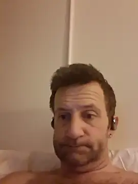 Snapshot of ncolby_22 chatting on 02-21-26, 11:00 ncolby 22 online show from 02-21-26, 11:00