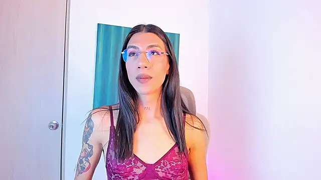 Snapshot of sofiaa_grey_ chatting on 03-05-26, 02:57 sofiaa grey online show from 03-05-26, 02:57