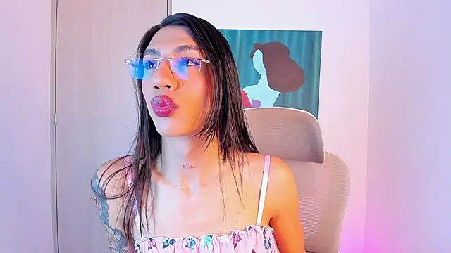 Snapshot of sofiaa_grey_ chatting on 03-24-26, 03:28 sofiaa grey online show from 03-24-26, 03:28