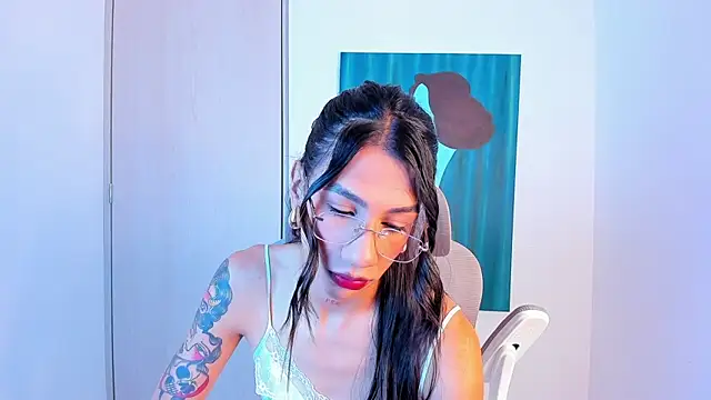 Snapshot of sofiaa_grey_ chatting on 04-05-26, 01:08 sofiaa grey online show from 04-05-26, 01:08