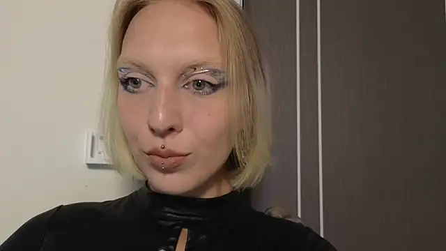 Martha Hoffman online show from 04-09-26, 09:26