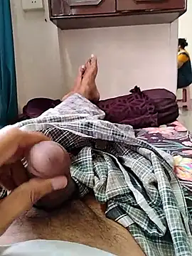 AUNTY1984 online show from 09-24-25, 03:10