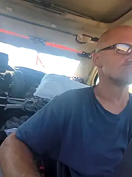 FloppyPickle4u online show from 03-18-26, 06:33