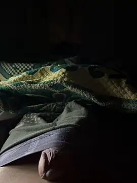 LuisMiguel3312 online show from 03-11-25, 03:48