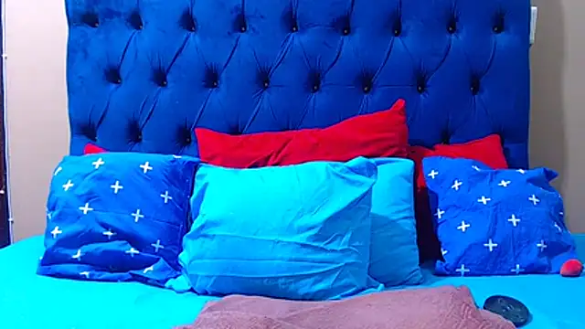 Snapshot of ebonycandy10 chatting on 07-15-26, 05:34 ebonycandy10 online show from 07-15-26, 05:34