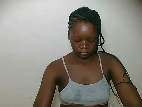 Snapshot of HotJeylee chatting on 04-19-26, 12:00 HotJeylee online show from 04-19-26, 12:00