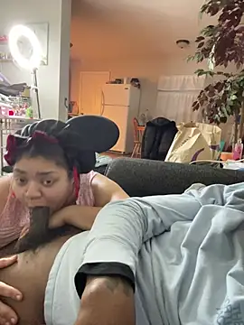 Snapshot of ElasticFantasic444 chatting on 02-07-26, 02:15 ElasticFantasic444 online show from 02-07-26, 02:15