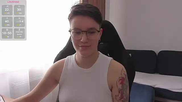 JessieFlower online show from 06-18-26, 09:14