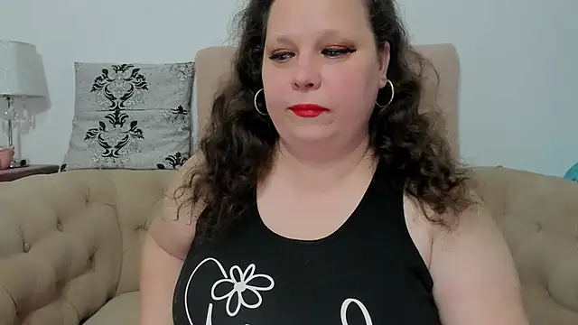 Snapshot of KarolineJoyy chatting on 03-20-26, 07:41 KarolineJoyy online show from 03-20-26, 07:41