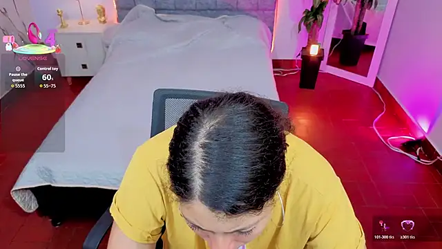 Lana stone  online show from 03-04-26, 03:23