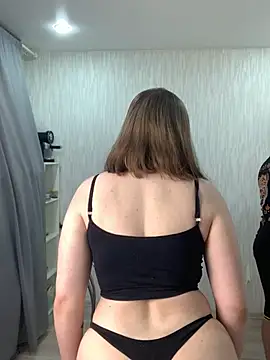 Snapshot of Pair_of_Gods_ chatting on 02-22-25, 01:57 Pair of Gods online show from 02-22-25, 01:57