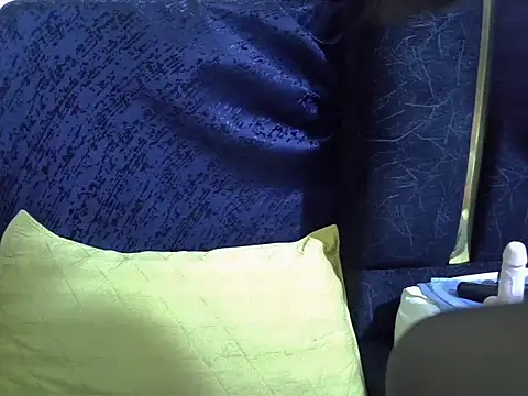 Snapshot of QueenJelly_Sexy chatting on 03-17-26, 04:50 QueenJelly Sexy online show from 03-17-26, 04:50