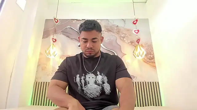 BrianMalonee online show from 04-10-26, 12:32