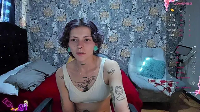 Snapshot of pretty_cristal69 chatting on 07-17-26, 09:41 pretty cristal69 online show from 07-17-26, 09:41