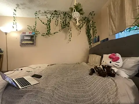 Snapshot of magicalc00ch chatting on 02-10-26, 11:20 magicalc00ch online show from 02-10-26, 11:20