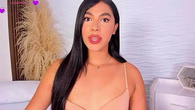 IsabelleFoxx  online show from 02-11-26, 09:53